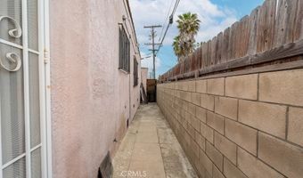 1413 W 94th Pl, Los Angeles, CA 90047