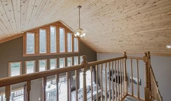 9038 Lahring Rd, Argentine, MI 48436