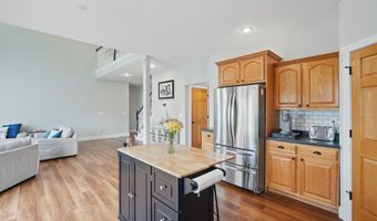 309 11th St NW, Altoona, IA 50009