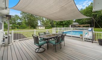 15 Bestwick Trl, Coventry, RI 02816