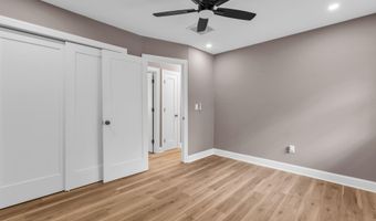23 Georgetown Blvd, Barnegat, NJ 08005