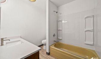 424 E Manor Ave, Anchorage, AK 99501