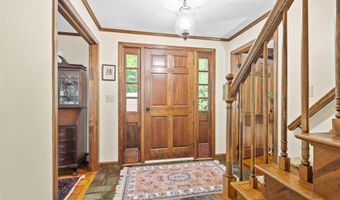 10 Candlewood Dr, Amherst, NH 03031