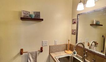 2259 E Laurel St, Atmore, AL 36502