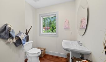 476 Baxter Neck Rd, Barnstable, MA 02630
