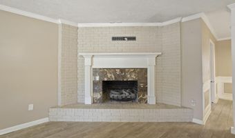 106 Fern Valley Rd, Brandon, MS 39042