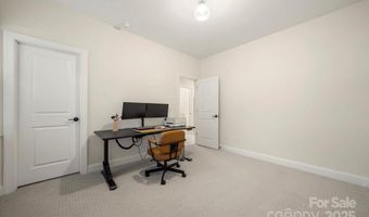 5021 Catterick Ct, Charlotte, NC 28226