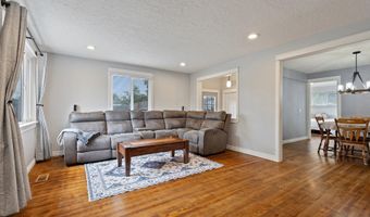 7511 SE Harmony Rd, Milwaukie, OR 97222