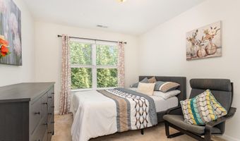 155 Writing Rock Pl, Apex, NC 27539