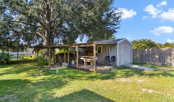 13318 TENNESSEE Ave, Astatula, FL 34705