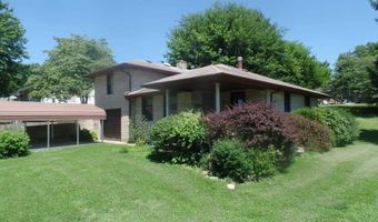 256 W Post St, Bloomfield, IN 47424