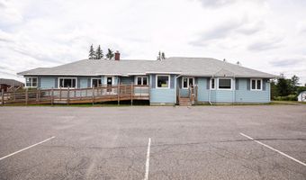 875 Hammond St, Bangor, ME 04401