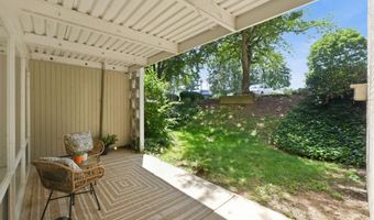 7561 SPRING LAKE Dr B2, Bethesda, MD 20817