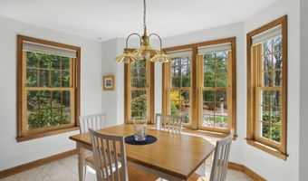 72 McAllister Rd, Bedford, NH 03110