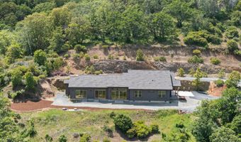 3060 Ashland Mine Rd, Ashland, OR 97520