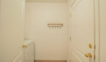 104 SAN DE CRISTO Ct, Bloomfield, NM 87413