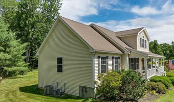 54 Liberty Ln, Barrington, NH 03825