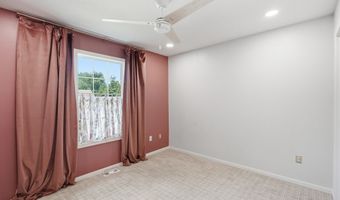 1717 Court St, Adel, IA 50003