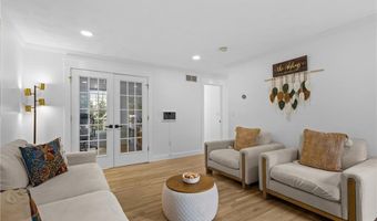194 Council Rock Rd, Cranston, RI 02921