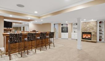 23855 W Sarah Ct, Antioch, IL 60002