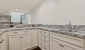 25801 YELLOW BIRCH Ct, Aldie, VA 20105