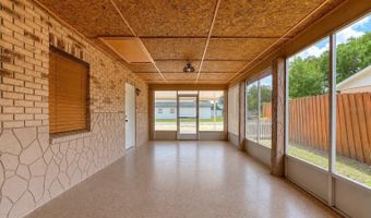 217 ROSE St, Auburndale, FL 33823
