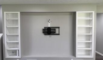 4411 Ann Arbor Saline, Ann Arbor, MI 48103