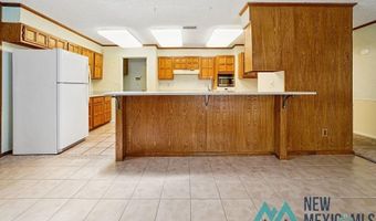 1212 Landsun Dr, Carlsbad, NM 88220