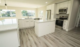 736 GRAN KAYMEN Way, Apollo Beach, FL 33572