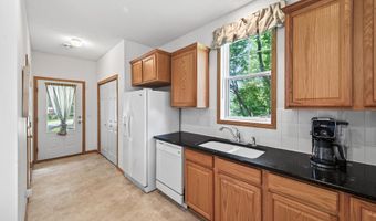 6597 Linwood Dr NE, Albertville, MN 55301
