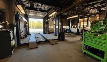 255 State St, Bristol, RI 02809