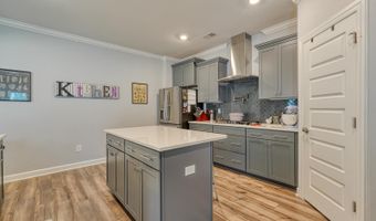 4126 Crest Ridge Ln, Boiling Springs, SC 29316