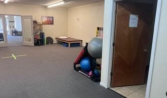 223 S Jefferson St, Ava, MO 65608