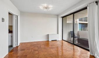 4141 N HENDERSON Rd #904, Arlington, VA 22203
