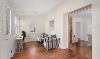 1 Columbia Ave, Jamestown, RI 02835