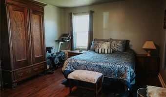 7164 State Route T Hwy, Amazonia, MO 64421