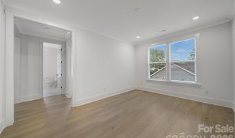 1016 Rockway Dr, Charlotte, NC 28205