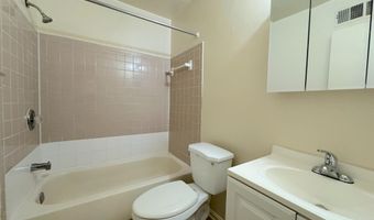 4675 LOGSDON Dr, Annandale, VA 22003