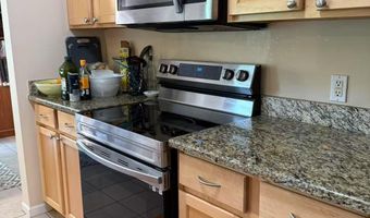 331 Scio Village Ct 288, Ann Arbor, MI 48103