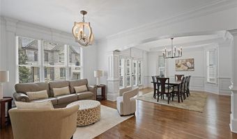 7989 Magnolia Sq, Atlanta, GA 30350