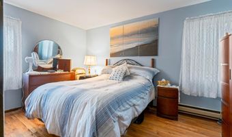 335 Western Blvd, Bayville, NJ 08721