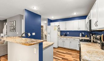 123 Dooley Ct SW, Altoona, IA 50009