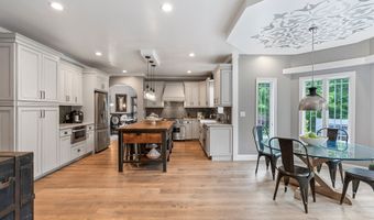86 Charolais Way, Burlington, CT 06013