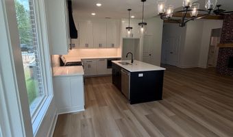 3933 Spencer Xing, Benton, AR 72019