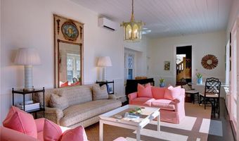 6 Price's Cove Ave, Newport, RI 02840