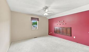 220 Yukon Pass, Auburn, IN 46706