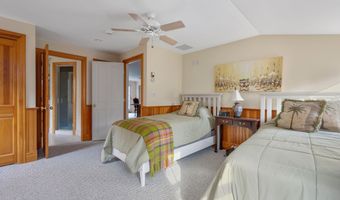 34 Black Duck Ln, Barnstable, MA 02630