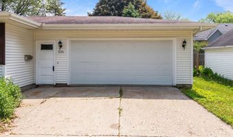 1636 S DRISCOLL St, Appleton, WI 54914