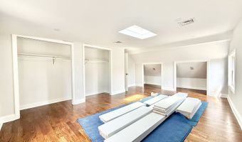 40 E Pasadena Pl, Bridgeport, CT 06610