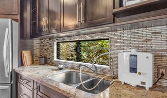 50 Waiohuli St E, Kihei, HI 96753